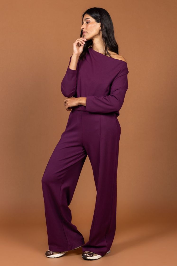 9540 Cam trousers aubergine